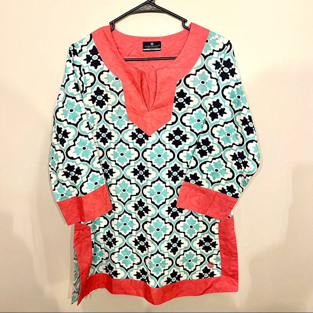 Simply Southern blue and pink tunic size medium